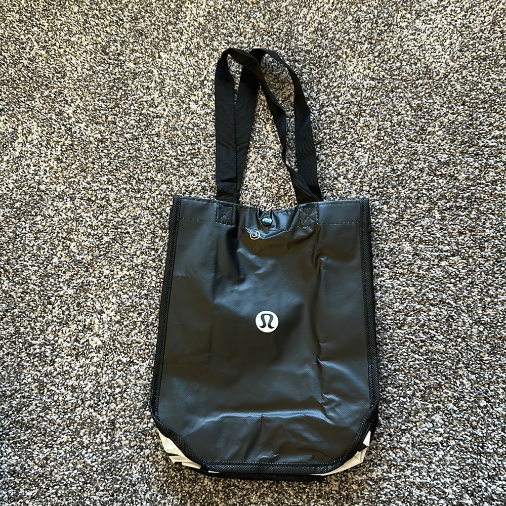 Black Lululemon Bag